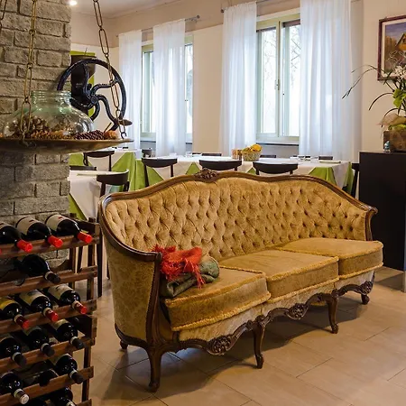 Ristorante Della Sacra 2*