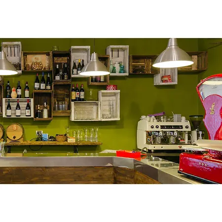 酒店 Ristorante Della Sacra 2*