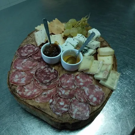 Ristorante Della Sacra Отель 2*