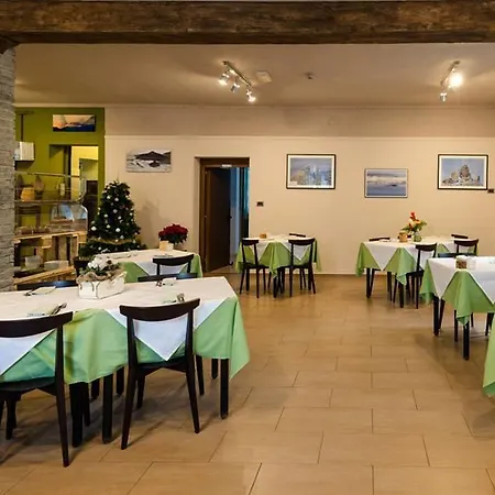 호텔 Ristorante Della Sacra