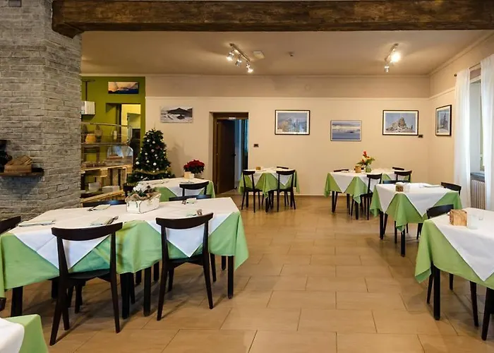 호텔 Ristorante Della Sacra